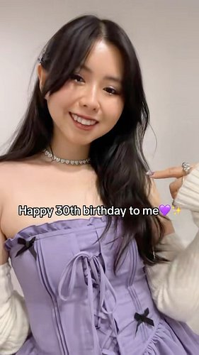 Happy (belated) 30th birthday to me 🙂‍↕️💜

Also, hi new followers from that Ironmouse meetup clip and the Ondeh Ondeh clip! M...