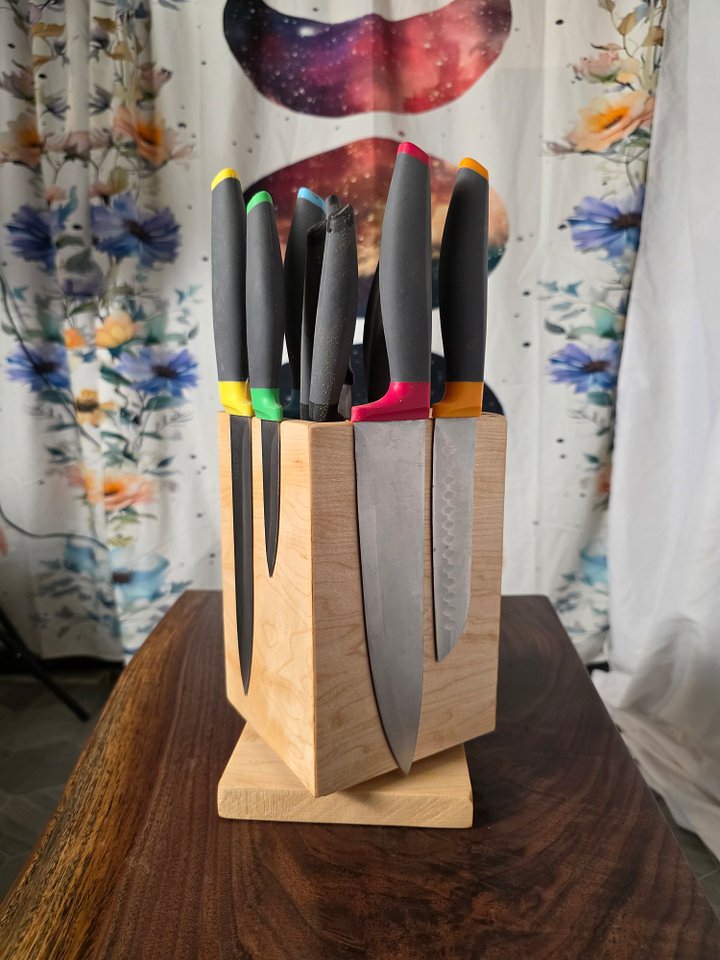 Maple Blade Saver (Knife Holder) product image (1)