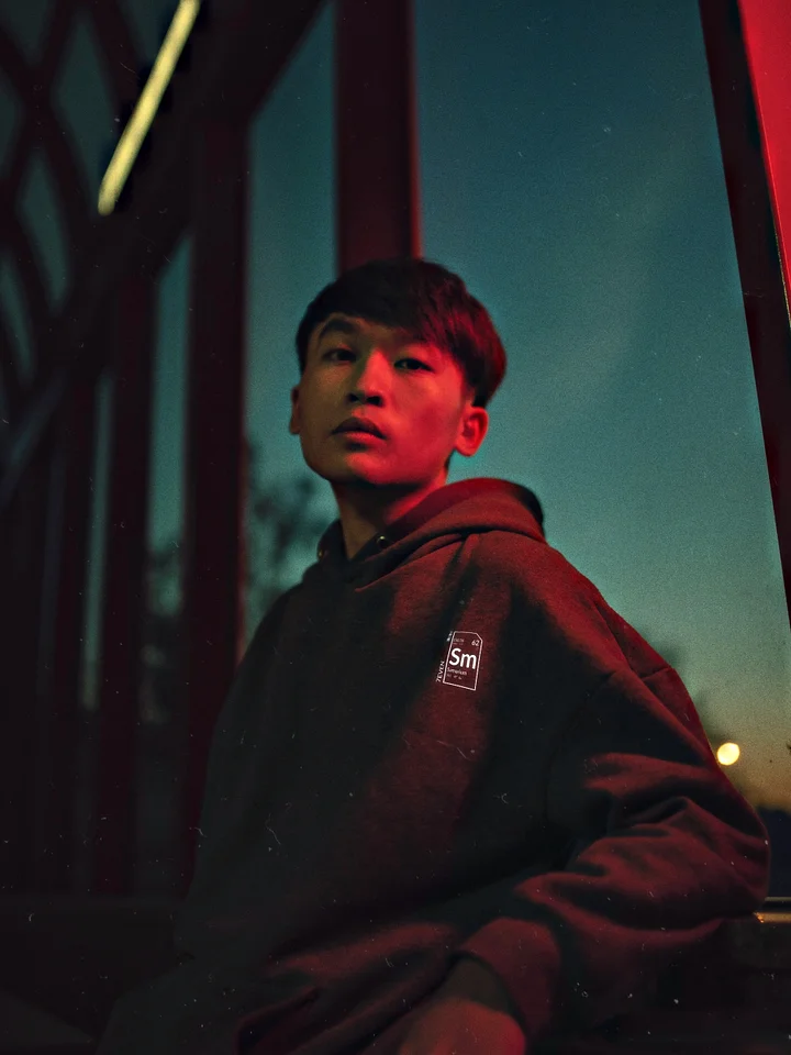 N°1 • PRIDE | DEEP BLACK HOODIE product image (2)