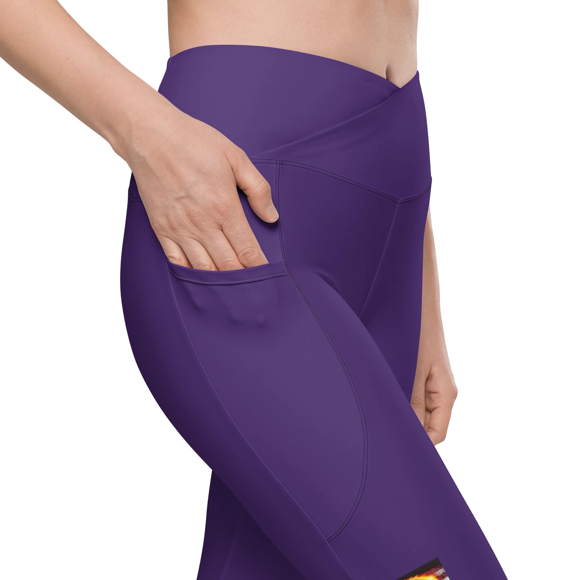 Leggings w pockets small logo product image (9)