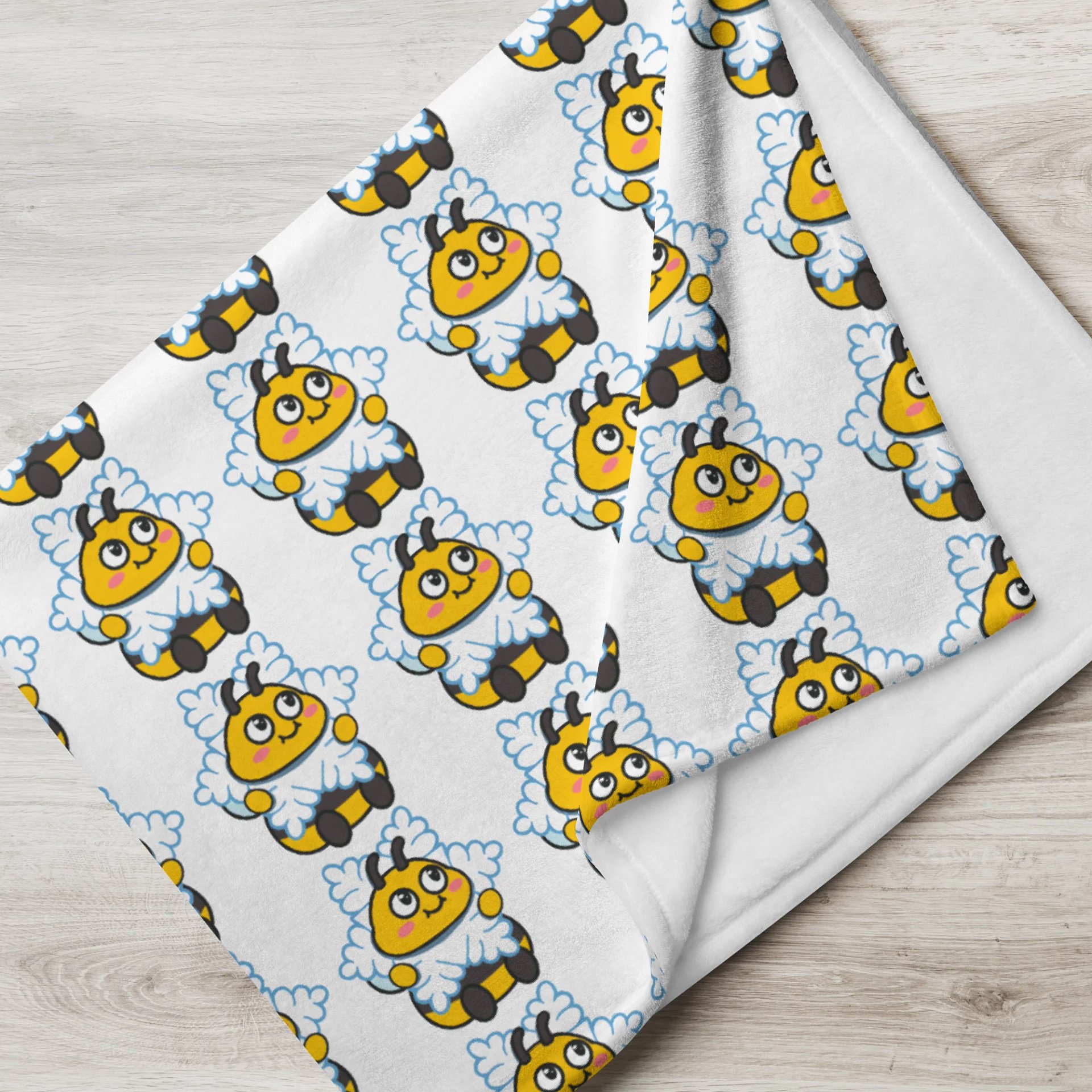 Snow Bee Blanket product image (7)