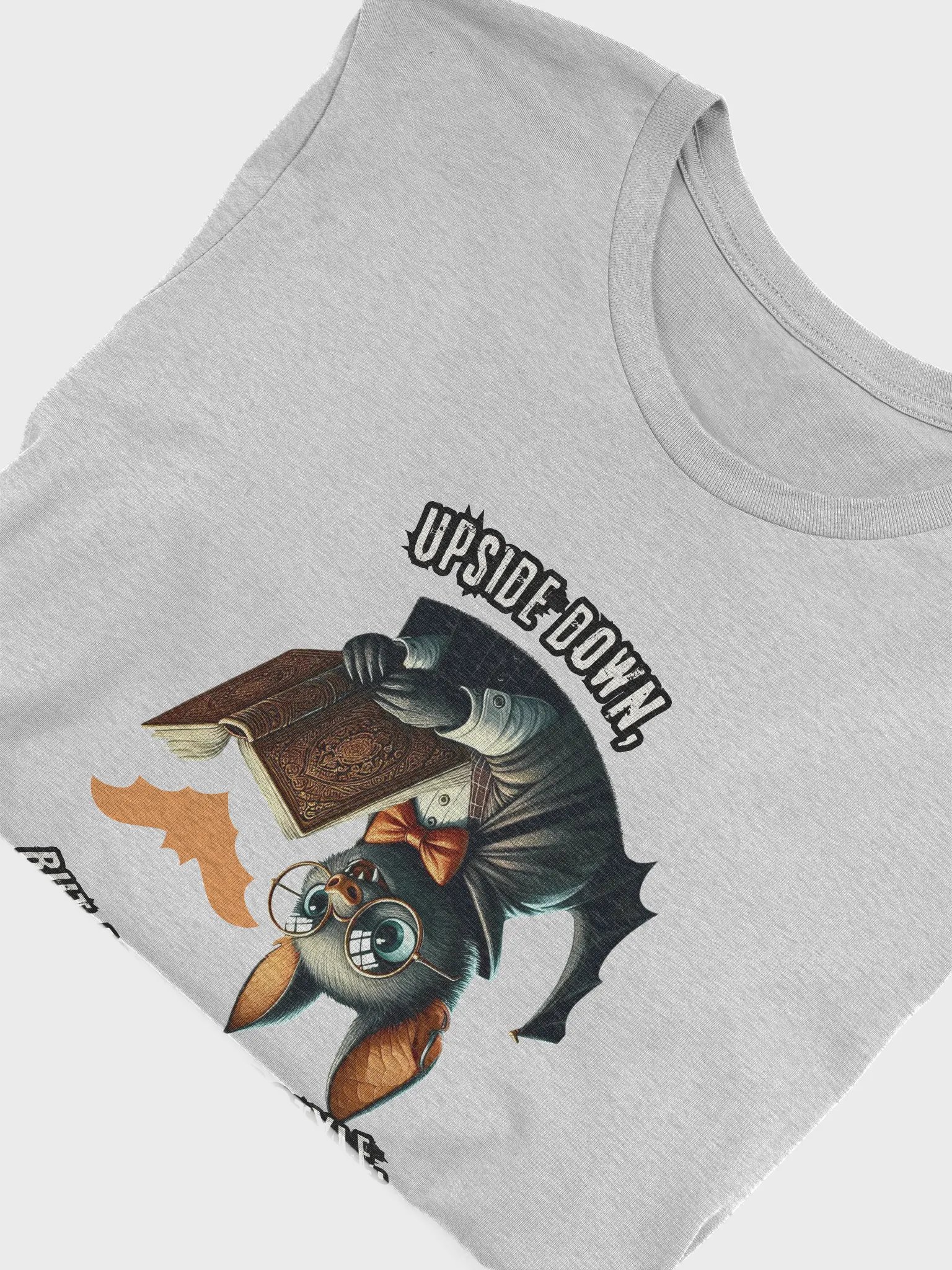 Upside Down Style Bat Graphic Tee product image (26)