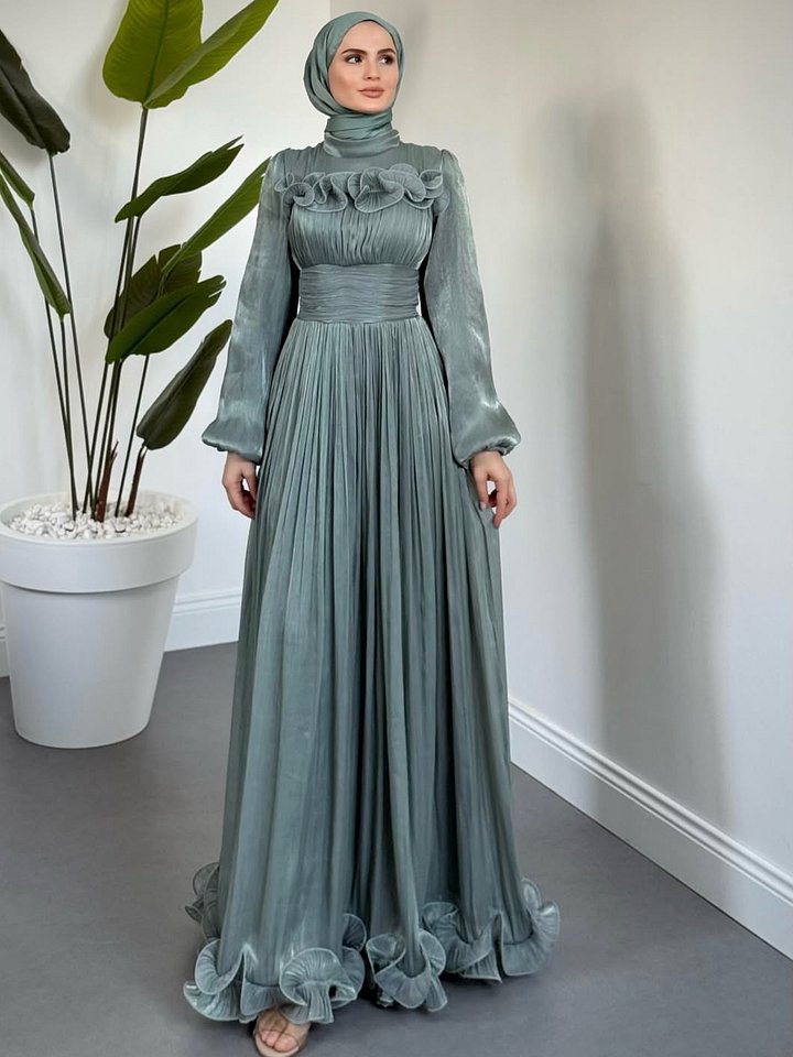Luxury dress product image (2)