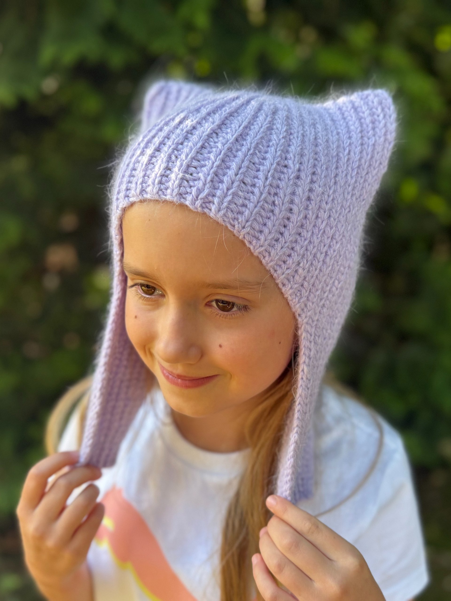 Crochet Kitty Hat with Ear Flaps Pattern product image (10)