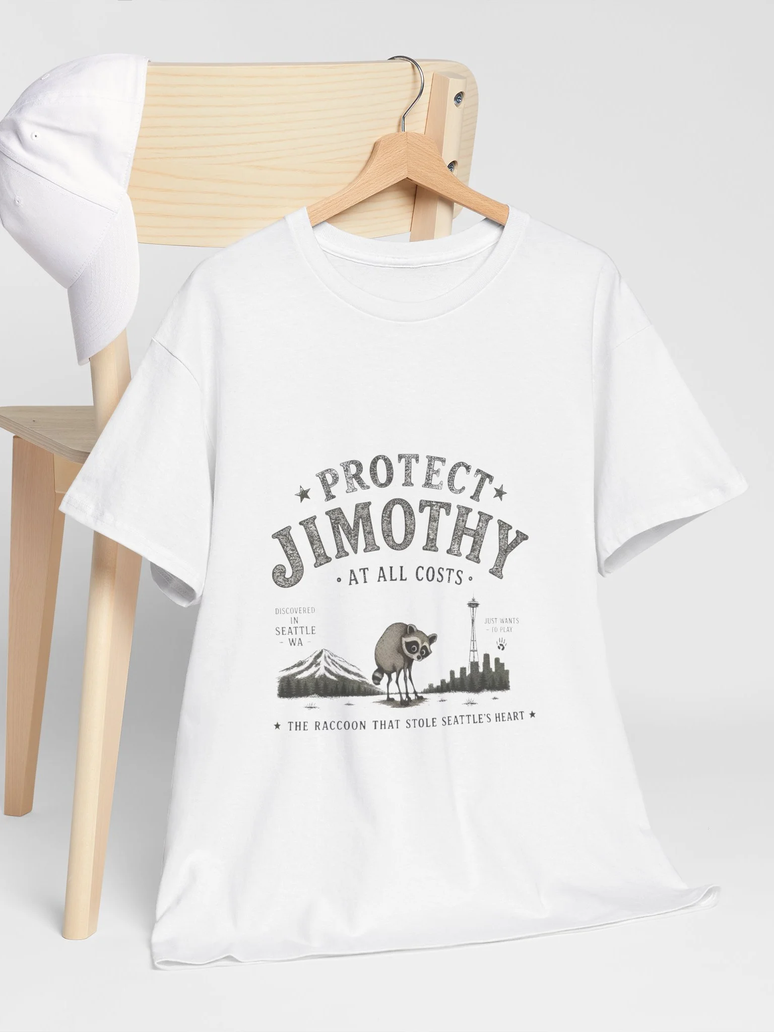 The Raccoon That Stole Seattle’s Heart Shirt product image (6)