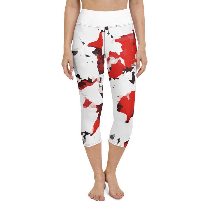 Splatter Chic Yoga Capri Leggings product image (1)