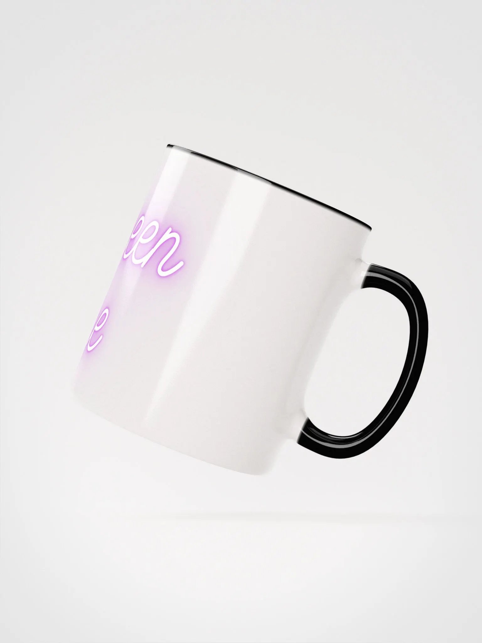The queen is here mug product image (2)