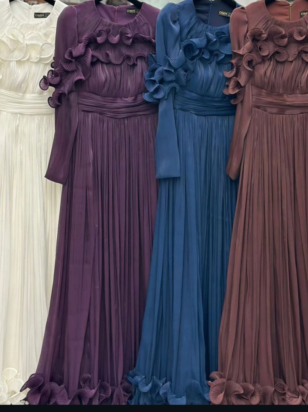 Luxury dress product image (10)