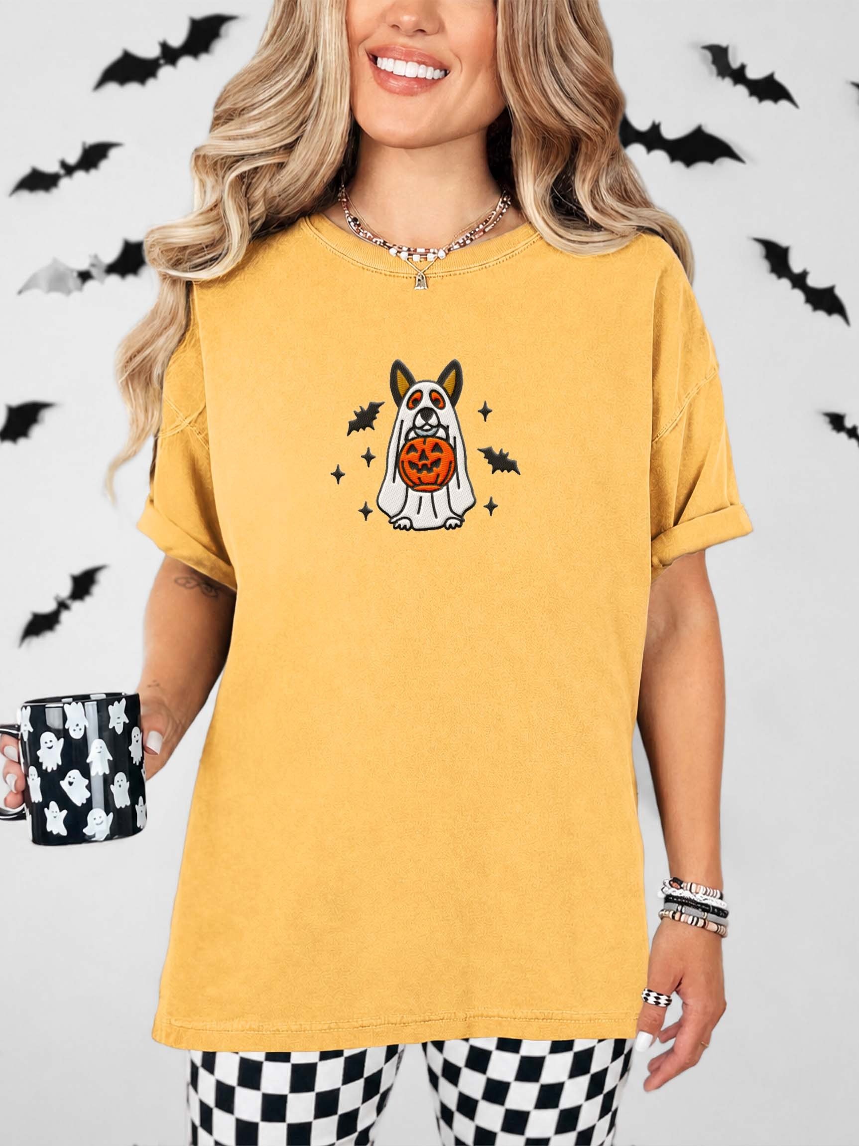 Halloween Pembroke Welsh Corgi(Tricolor) Embroidered T-Shirt product image (2)