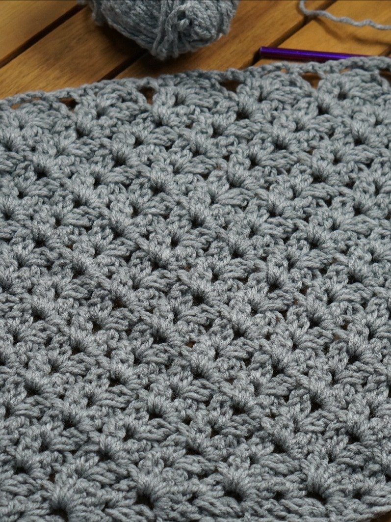 C2c cluster v stitch striped square product image (1)