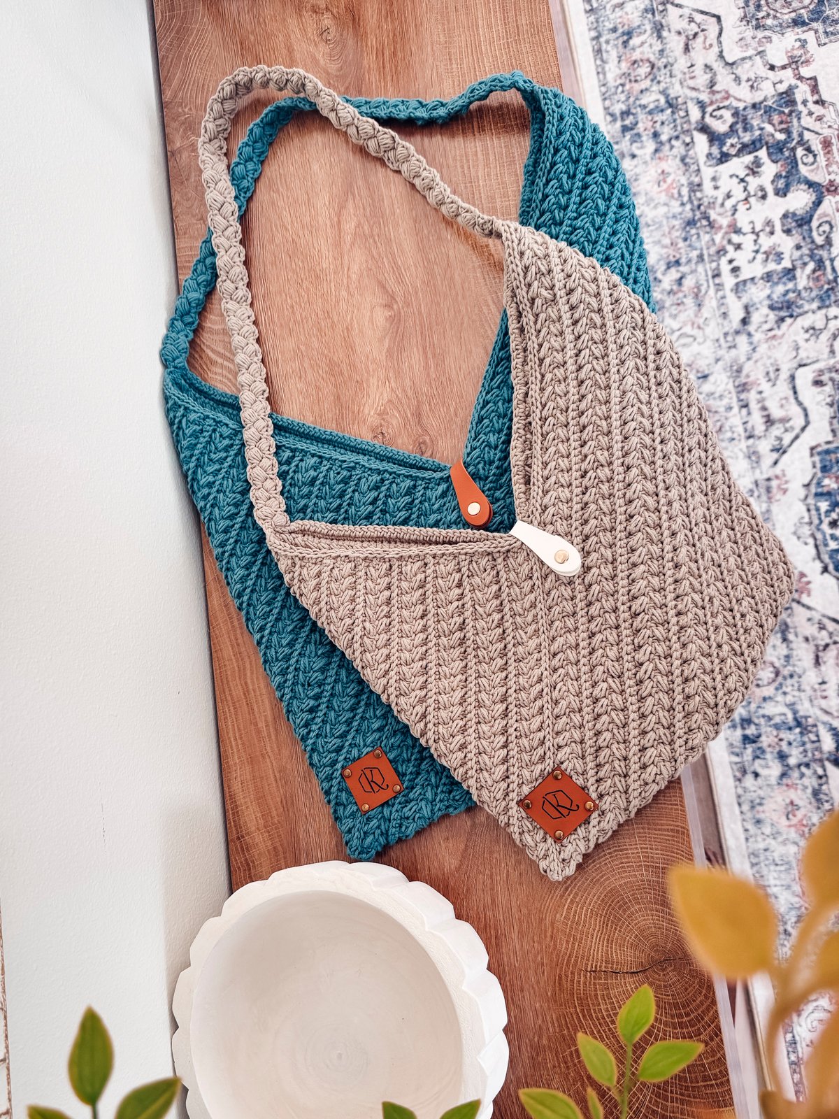 Wheat Stitch Crochet Bag Pattern (2 Sizes) product image (1)