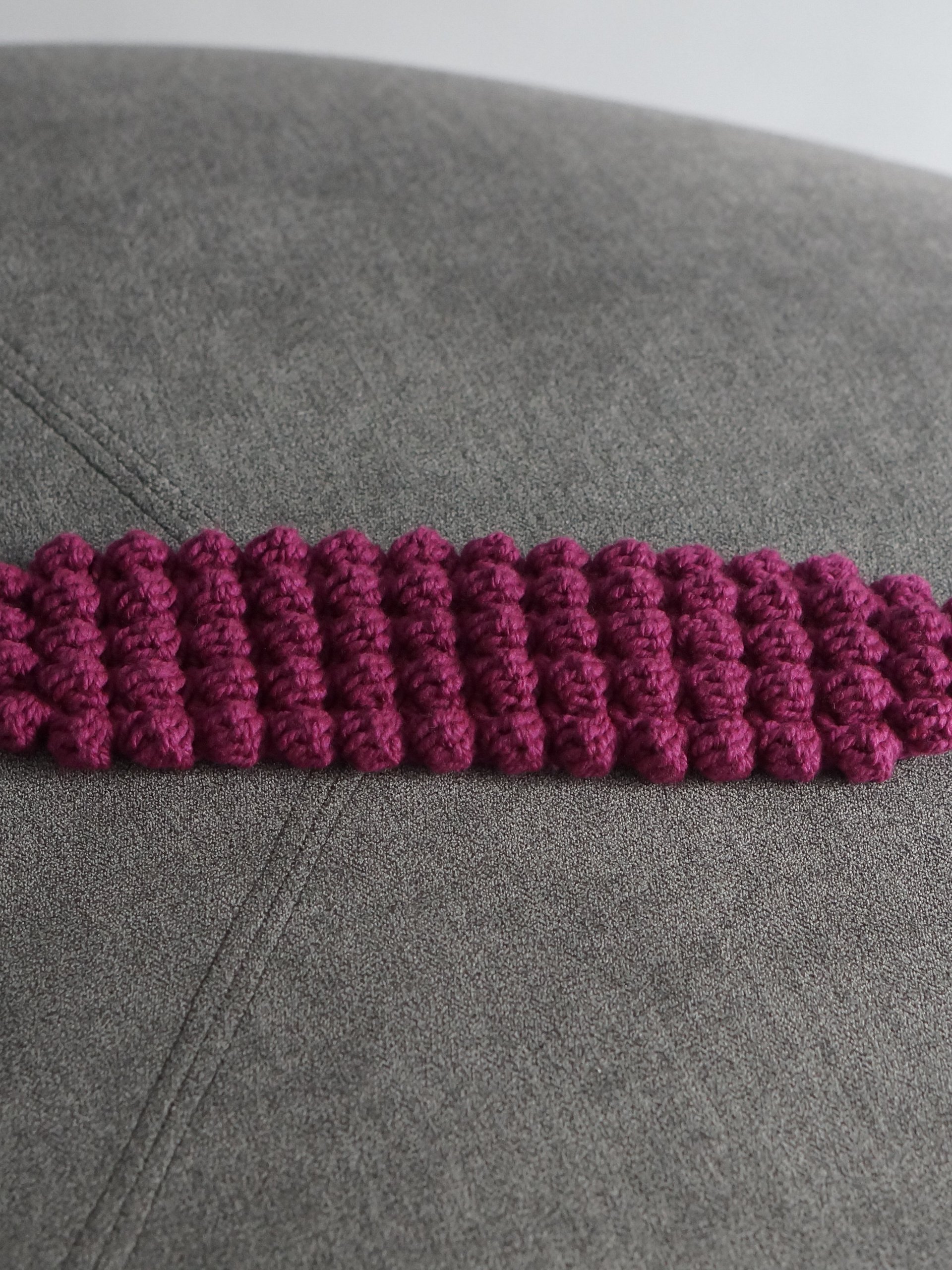 Bobble stitch headband crochet pattern product image (5)