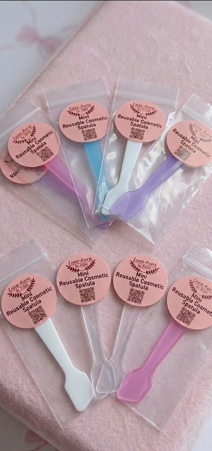 Mini Reusable Cosmetic Spatula product image (1)
