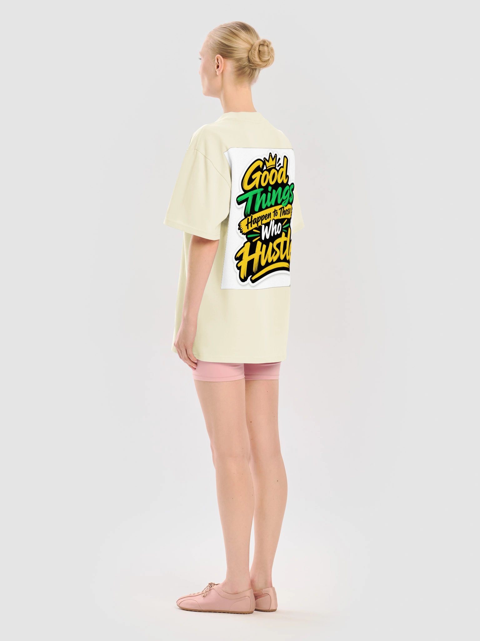 Good Things Happen Hustle Tee product image (12)