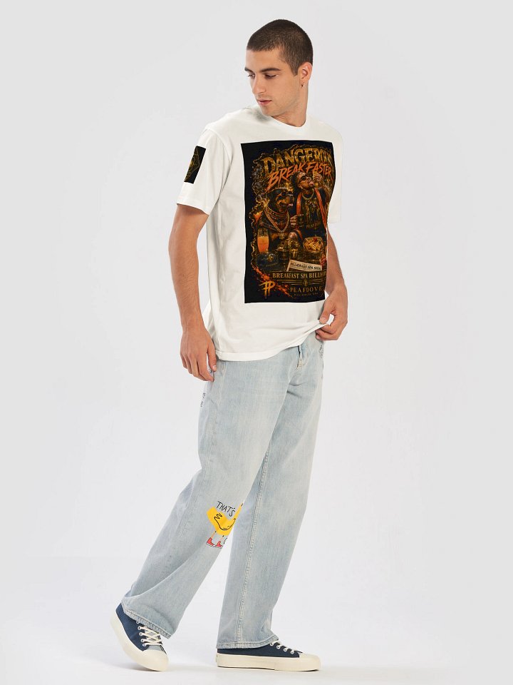 PEAFDOVE® Dangerous Breakfaster Shirt product image (2)
