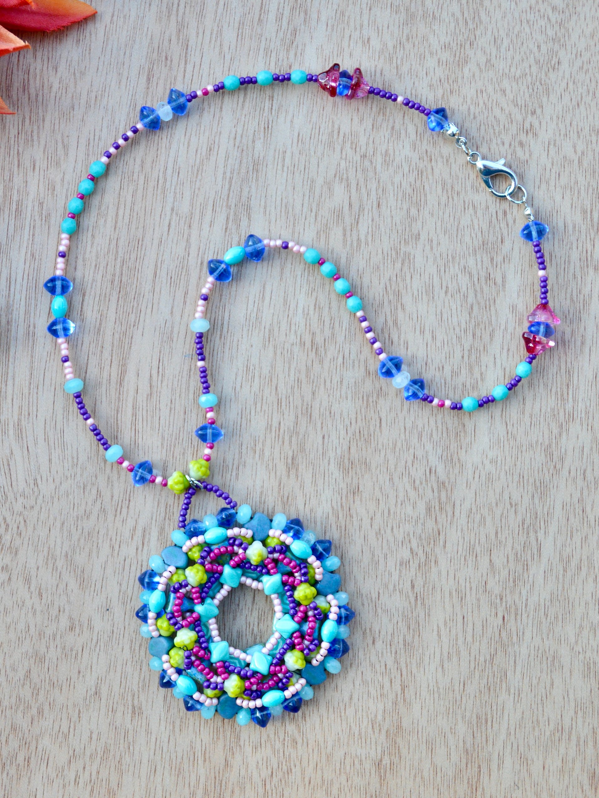 Flower Beaded Pendant Necklace With Green Pink Blue Seed Beads Handmade product image (1)