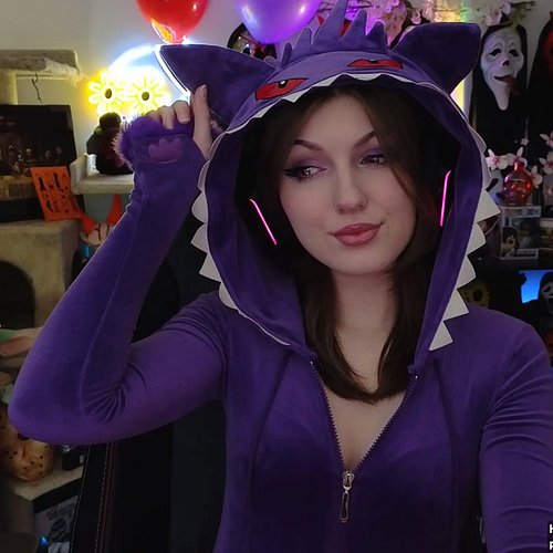 I love doing cosplay streams! 🫰🏻🥹 Here's some of the recent ones I've done! 
•
Every 2.5k bitties unlocks a cosplay stream on...
