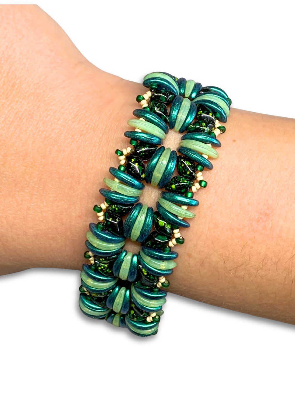 Operetta Beaded Bracelet - Green product image (3)