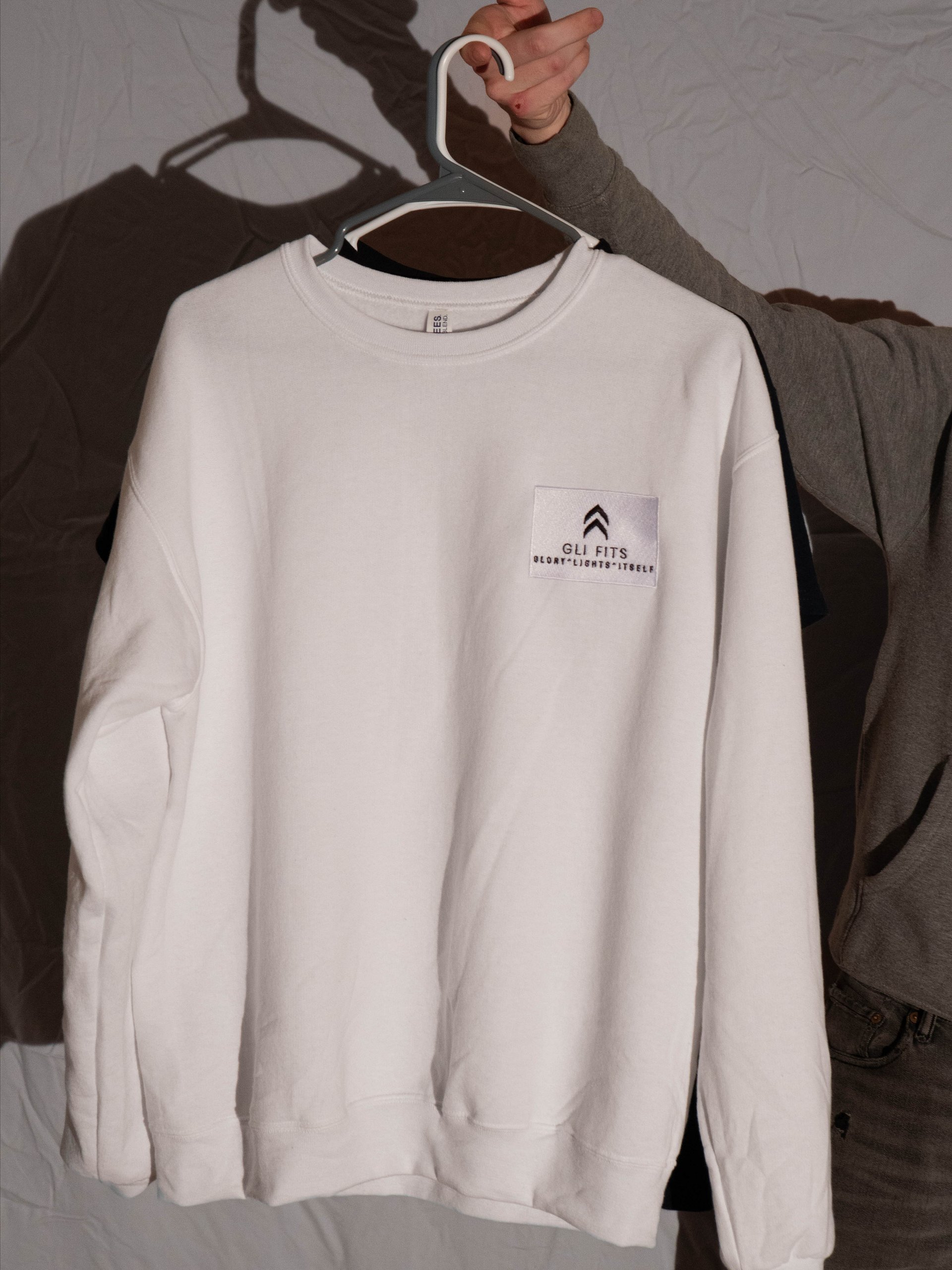 GLI crew neck product image (3)