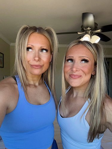 HEYYYOOO HAPPY TUESDAY 🤪💖📣 

&&& also we have a very serious important question for you 

What is your favorite— breakfast, l...