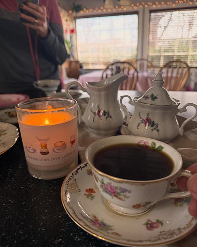 Warm coffee on a cold day with the coziest “Coffee is my love language” candle 🕯️ 

Drop 💌 for the link to shop our collection!