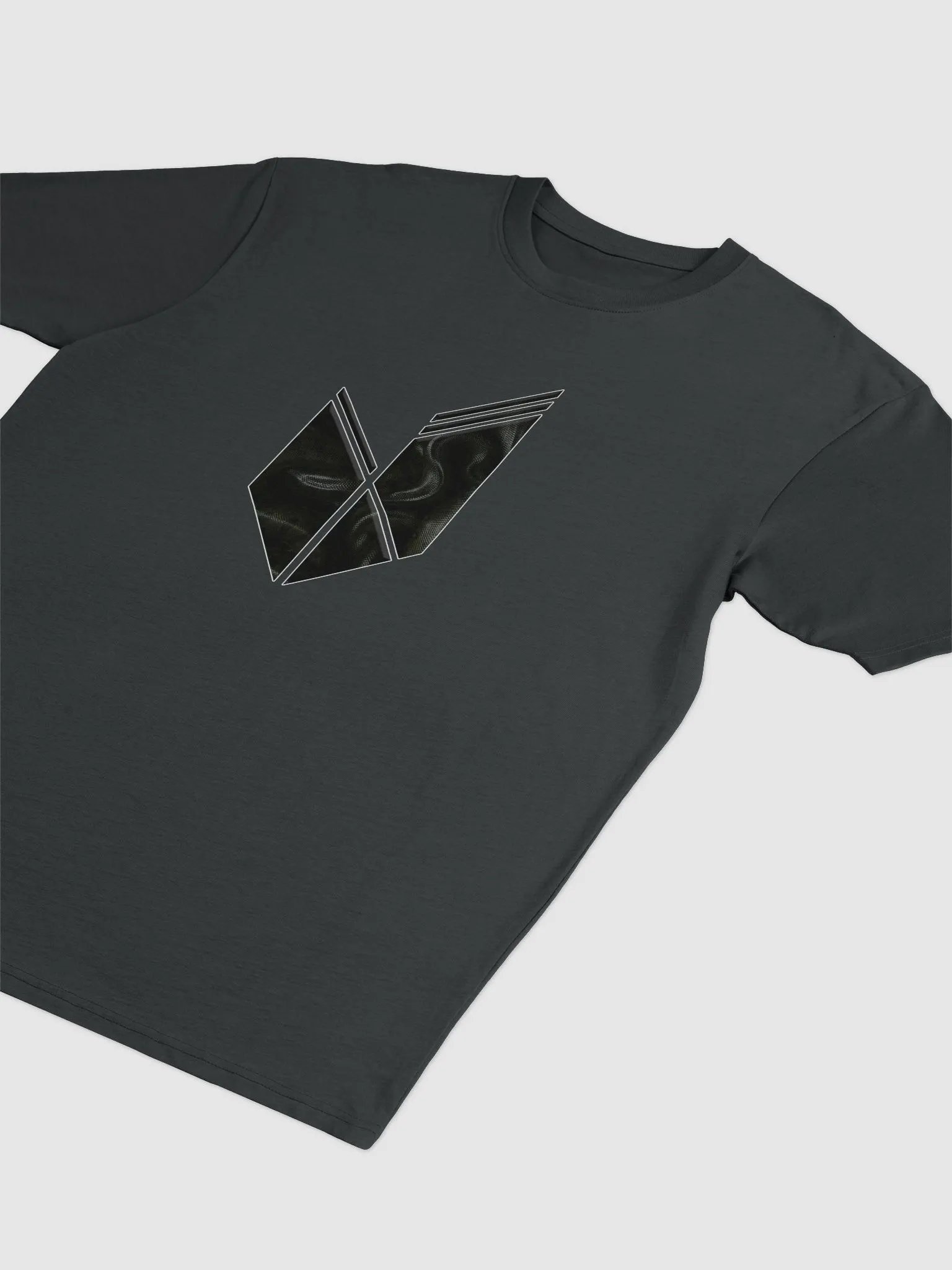 Eunectes murinus tee product image (3)
