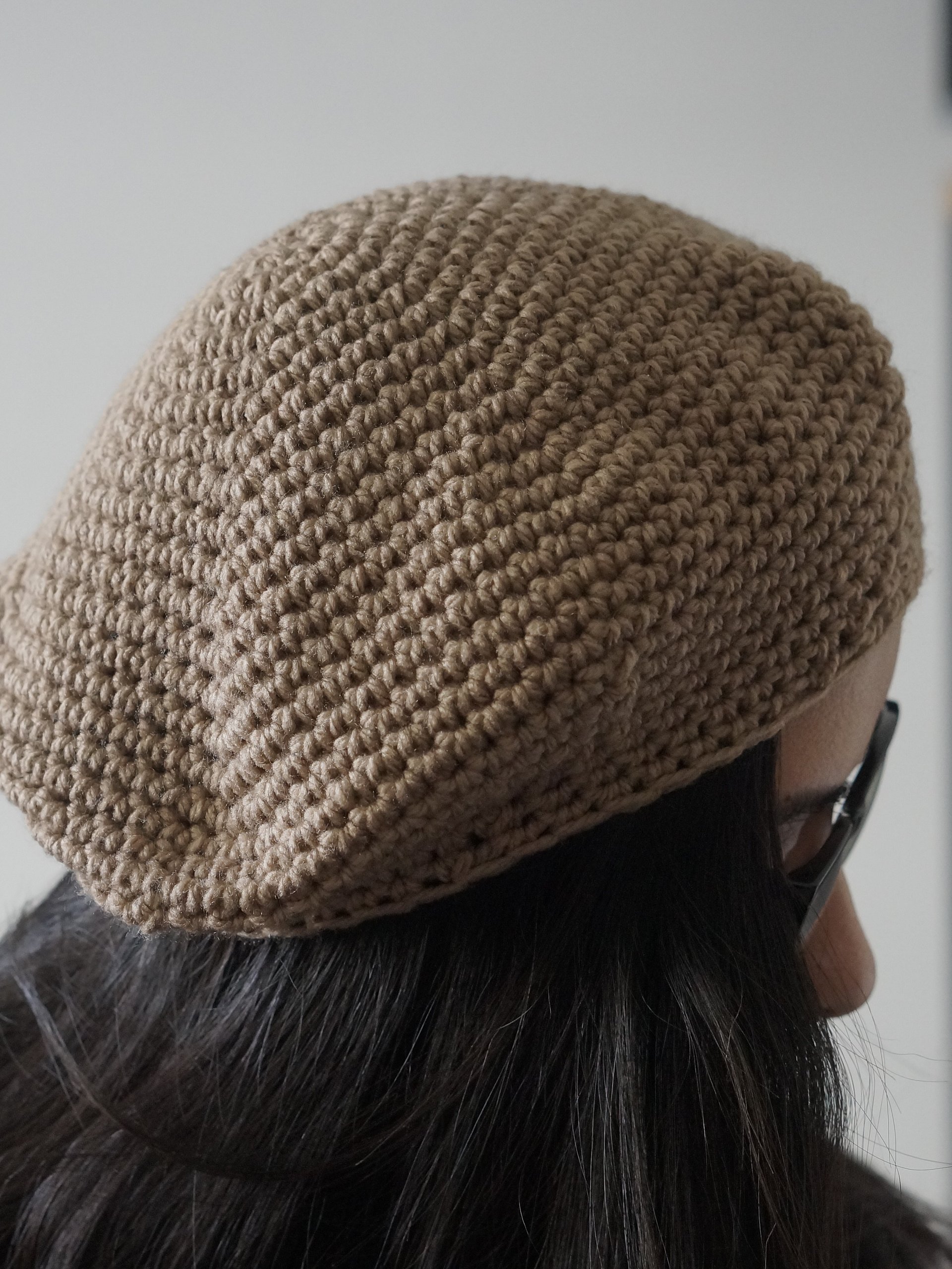 Single crochet beret crochet pattern product image (1)