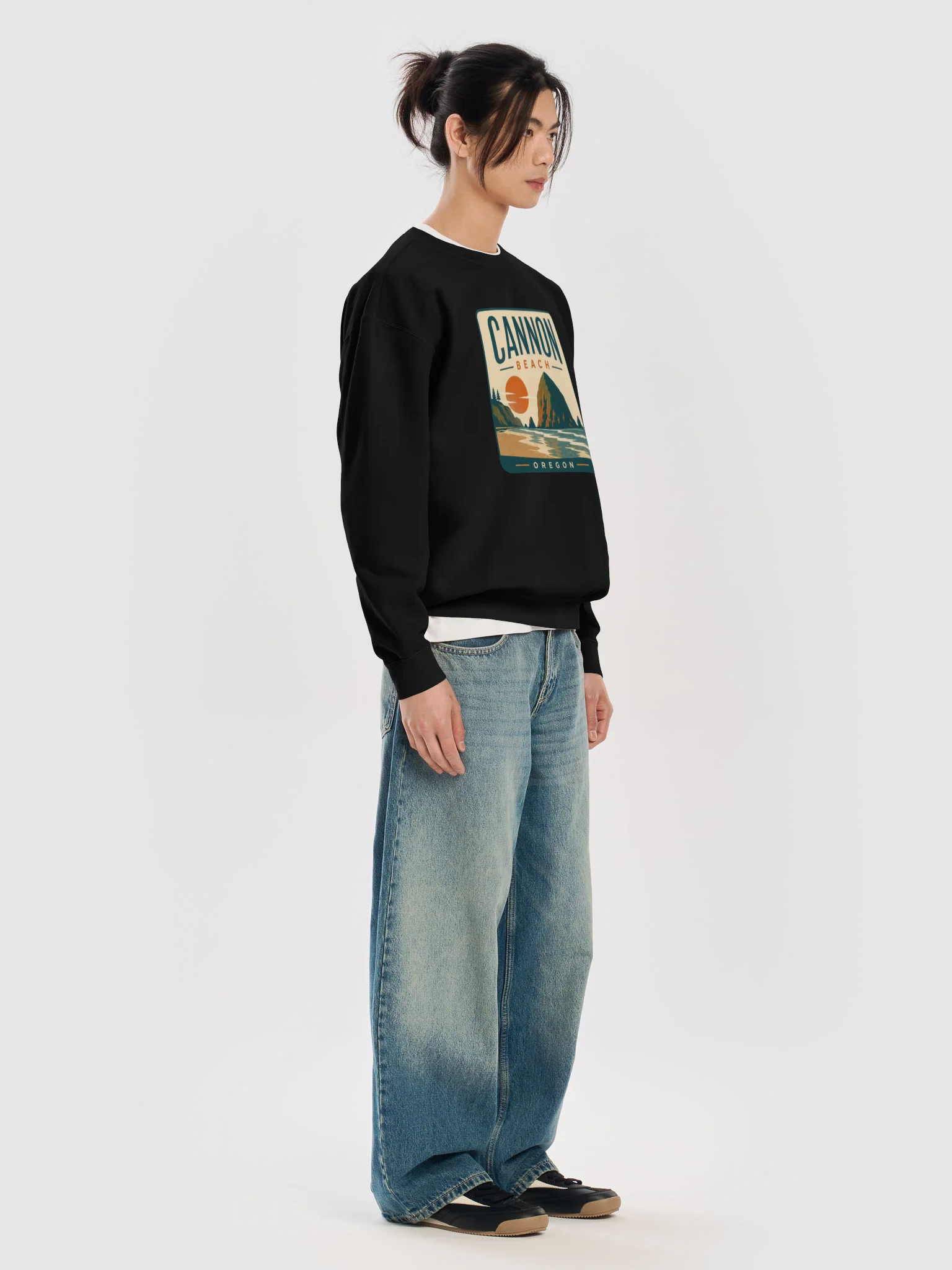 Cannon Beach Oregon Vintage Sweatshirt product image (61)
