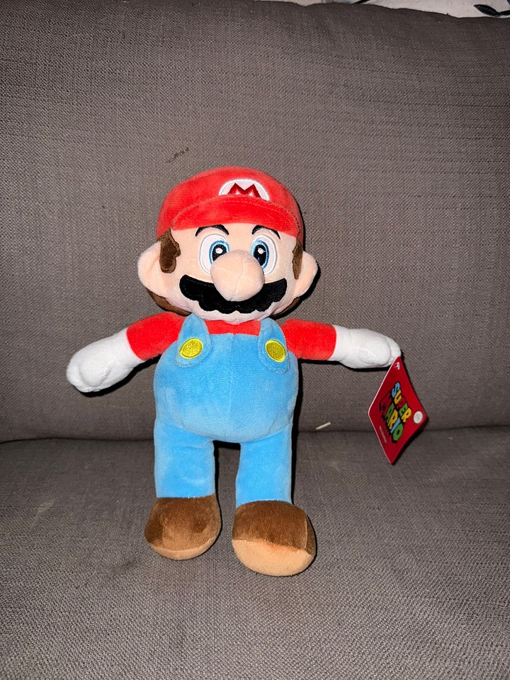 Mario & Luigi Plush product image (2)