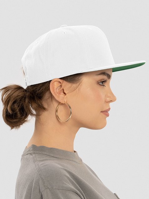 Photo showing Yupoong Wool Blend Snapback Cap