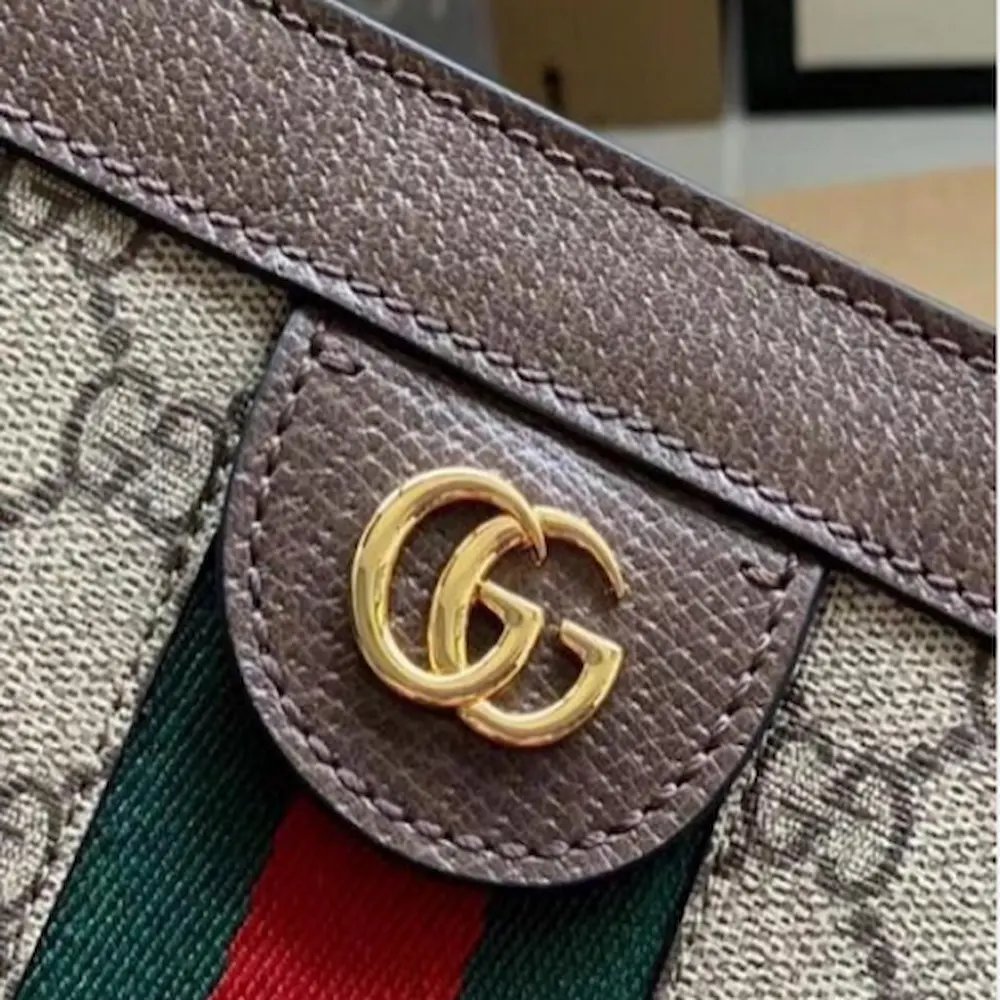 محفظة نسائية ماركة غوتشي هاي كوالتي بتصميم راقٍ وسحاب عملي - 13×10 سم product image (9)