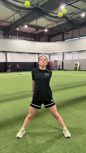 Some advice from Mia on how to work on your soft hands when catching!

#catchingcoach #softball #moretocome #virtuallessons #...