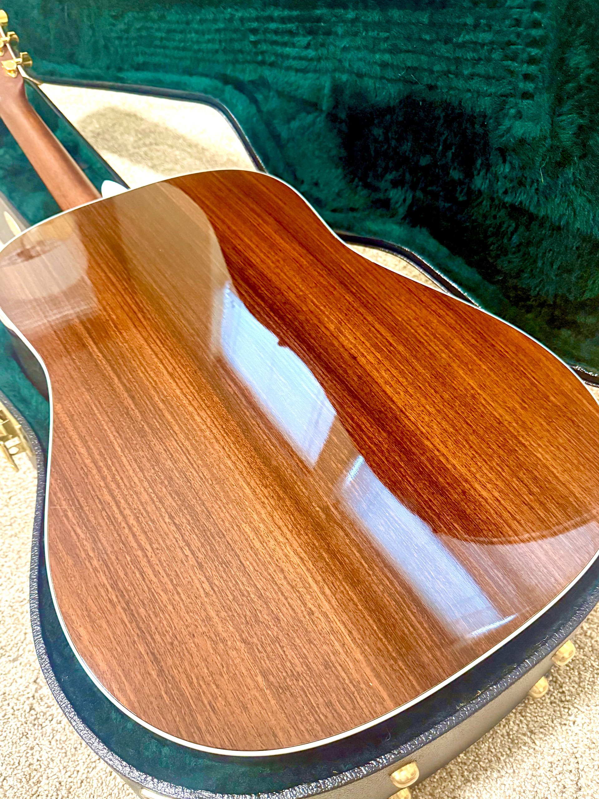 2017 Martin "MMV" Limited Dreadnought Acoustic w/ Gold Hardware + OHSC product image (9)