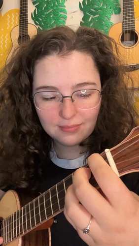 Ranking spicy ukulele chords!! 🥵

My friends at @theukulelesite posted a series of chords last week that were so eerie and na...