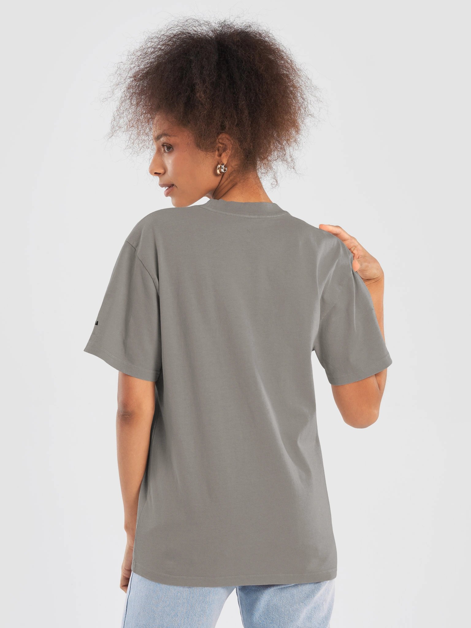 AQRA Signature Chest Logo Oversized T-Shirt product image (4)