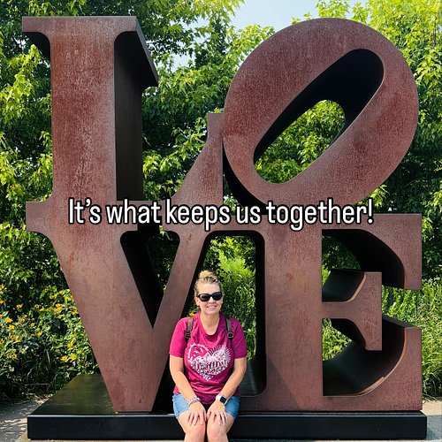 Love is what keeps us together. And traveling. ❤️