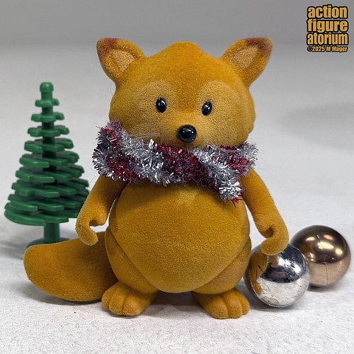 Merry Christmas. regardless of your faith, have a great day! 
#sylvanianfamilies #lilwoodzeez #flockedfox #6poa #christmascheer