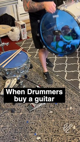 Just another drummer with a guitar
.
#drums #everythingwitheric #ericlovley #drummer #musician