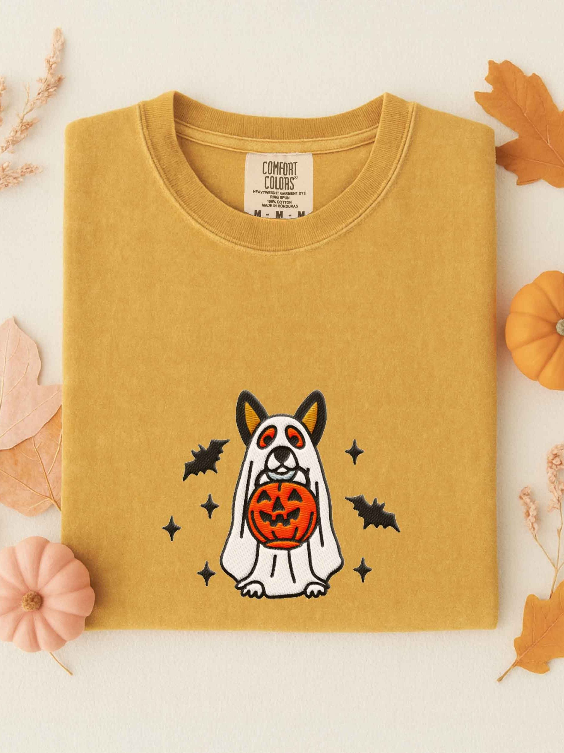 Halloween Pembroke Welsh Corgi(Tricolor) Embroidered T-Shirt product image (1)