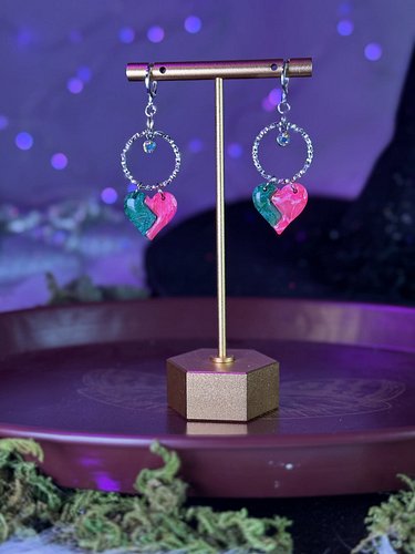 I can’t believe Wicked: For Good is next week!! Which pair of these earrings should I wear? If you want, we can match, becaus...