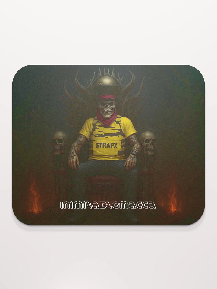 Macca on Throne Standard size mouse matt product image (2)