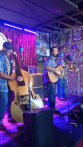 @justinpickardmusic live @threelinksdeepellum