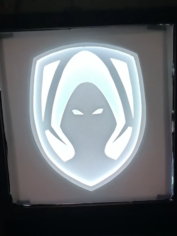 Team Heretics 8x8 Lightbox product image (1)