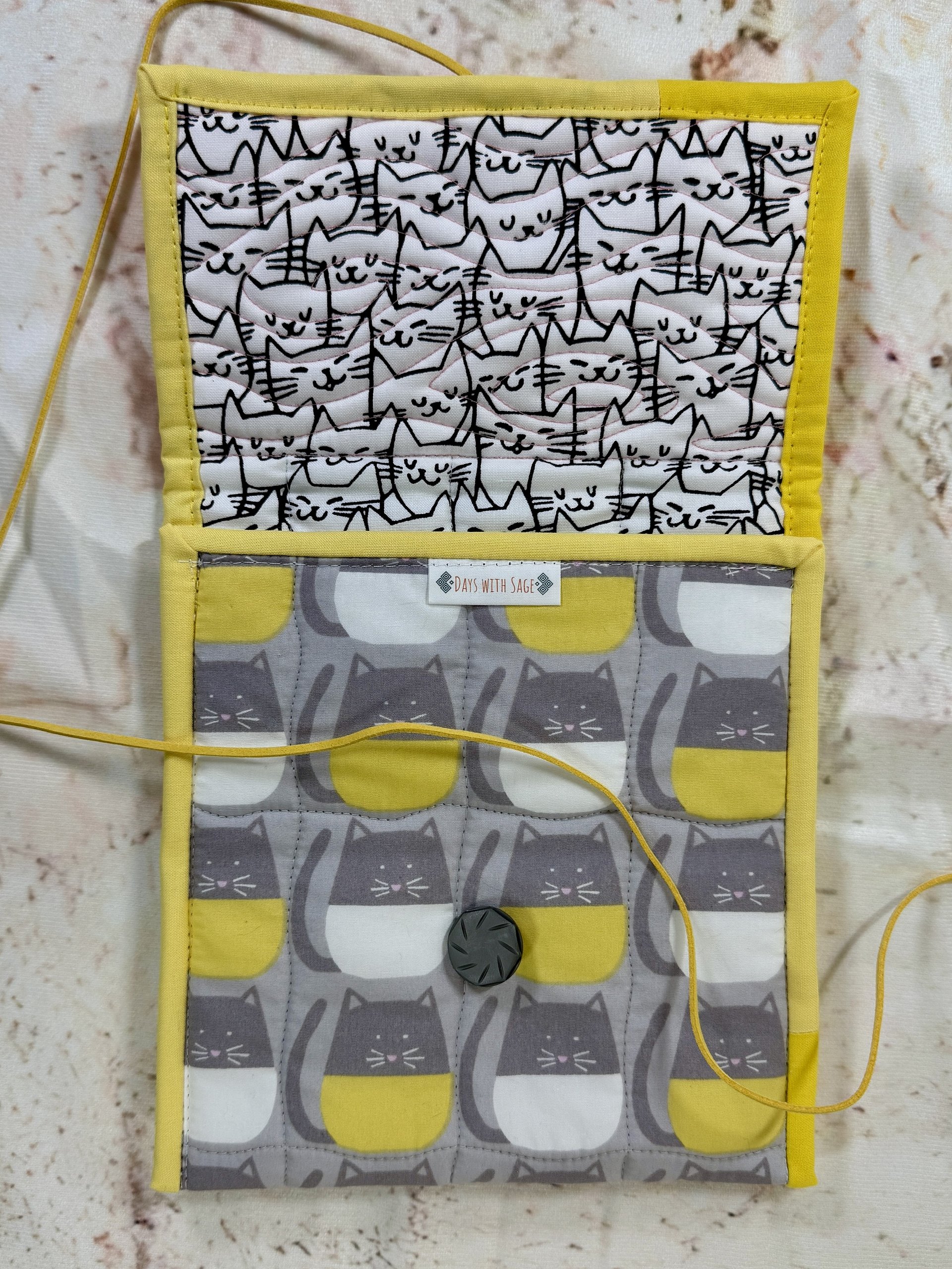 Quilted Folio Cases –Small product image (2)
