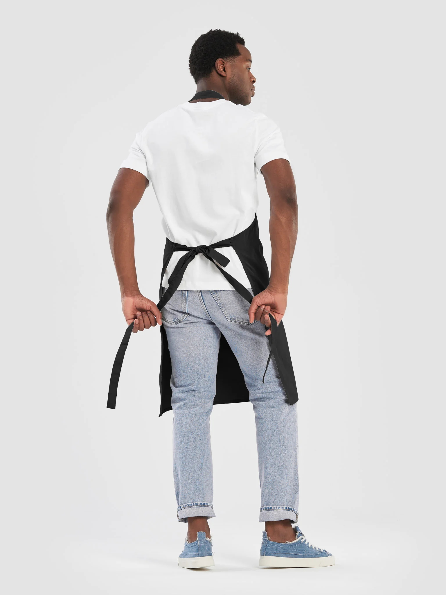 Six 7 Synergy - black apron product image (2)