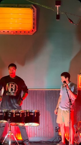 Pulled up to a new open mic tonight and ended up locking in with a rapper on the quads! 

#naijalbdrummin 
#marchingdrummer
