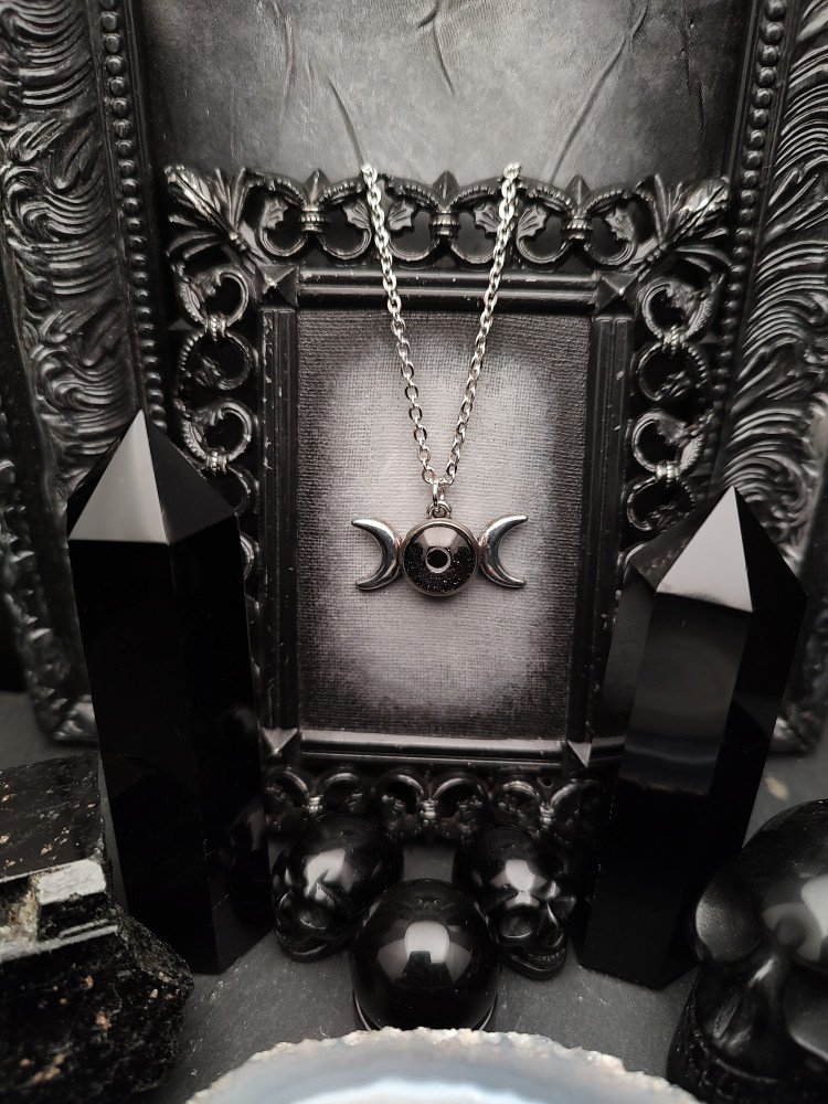 Moon Spirit - Selene Noir product image (1)