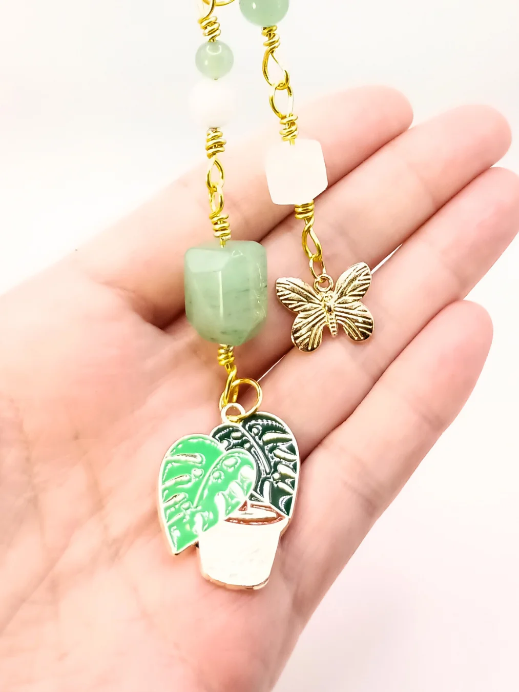 Monstera Plant Purse Charm | Green Aventurine & Quartz, Gold-Tone | "Spring Tidings!" product image (4)
