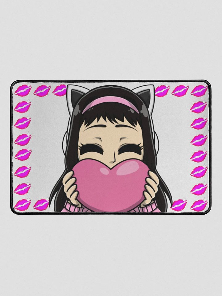 Finny Kiss Desk Mat 12