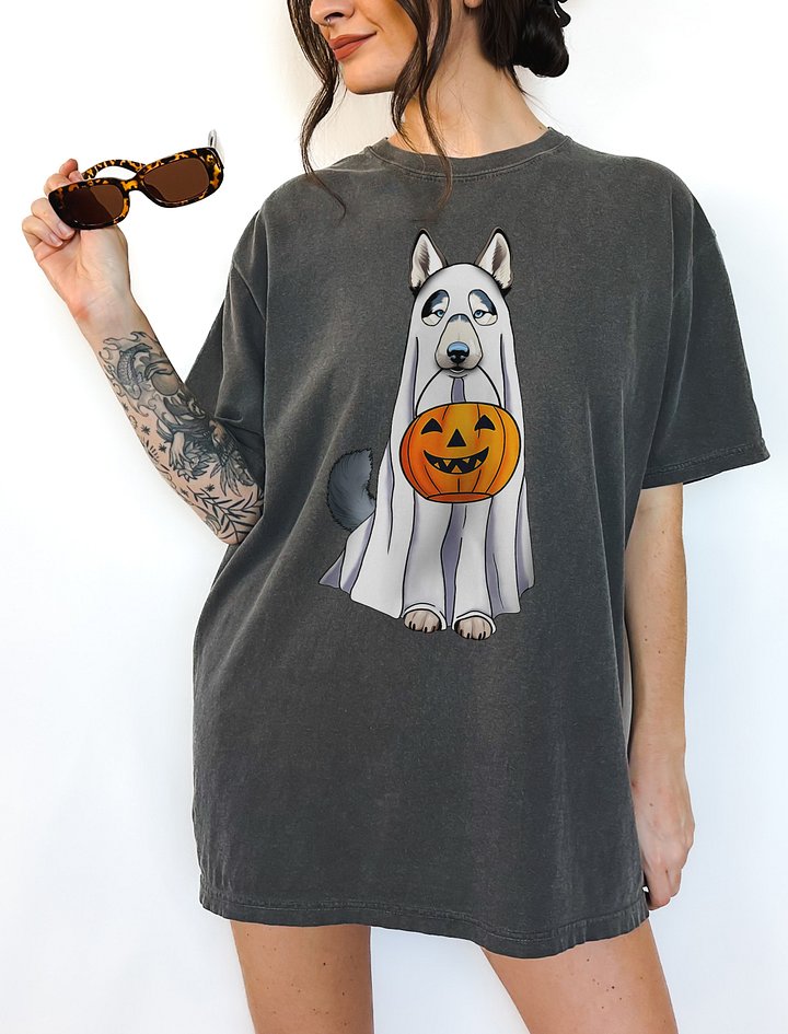 Siberian Husky Halloween Tee | Funny Fall & Halloween Husky Wearing a Ghost Costume with Pumpkin Basket product image (2)